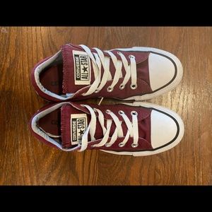 Burgundy Converse All Stars. Size 6, worn in great condition
